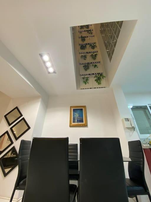 Luxury Complete Building In The Heart Of Séville Extérieur photo