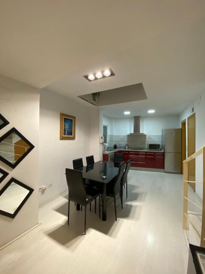 Luxury Complete Building In The Heart Of Séville Extérieur photo